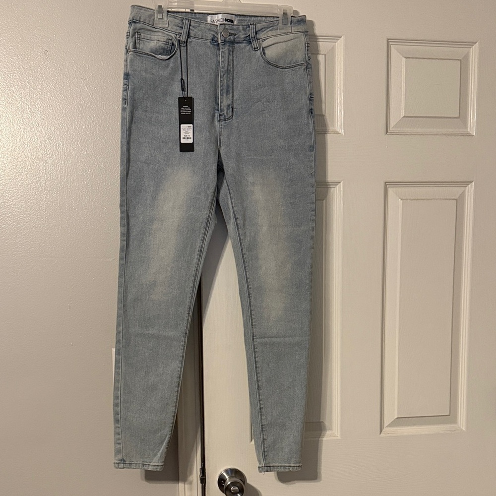 Fashion Nova Light Blue Skinny Jeans